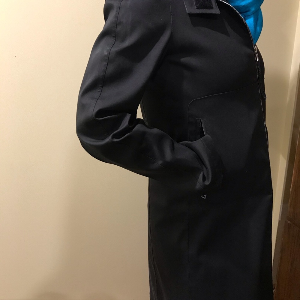 Authentic  PRADA coat, size Small - Picture 4 of 15